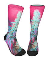 Load image into Gallery viewer, rear view of pink teal weed leaf crew socks